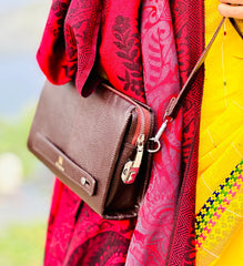 Hingare Genuine Leather Large Capacity Smart Coded Lock Clutch Bag